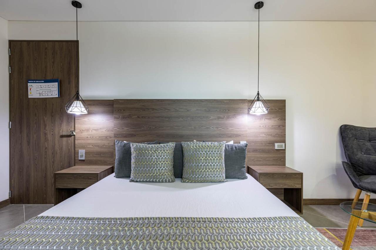 Hotel Velero San Antonio  Ngoại thất bức ảnh