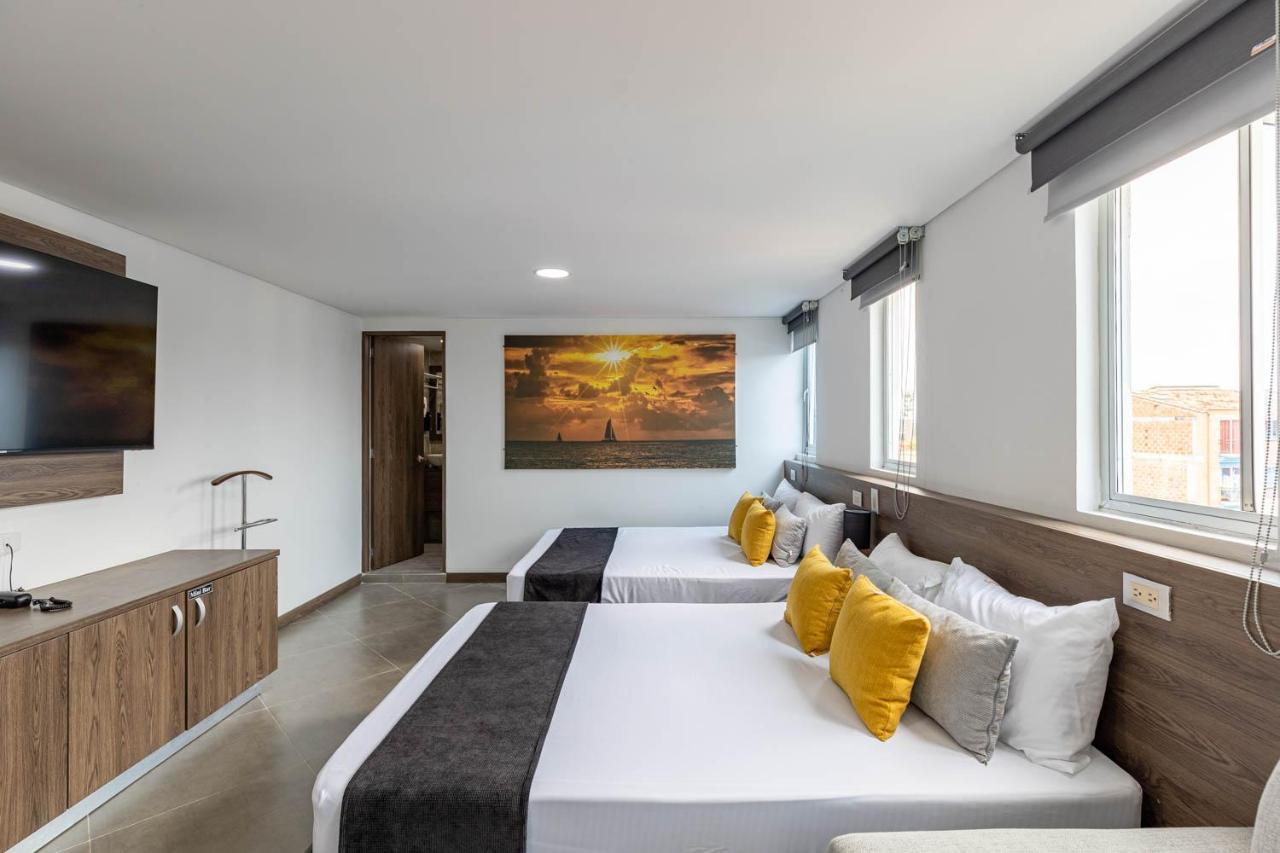 Hotel Velero San Antonio  Ngoại thất bức ảnh