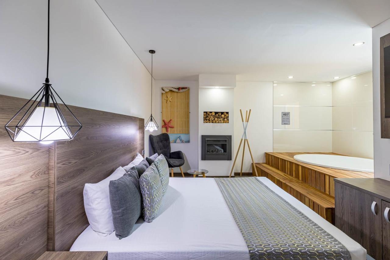 Hotel Velero San Antonio  Ngoại thất bức ảnh