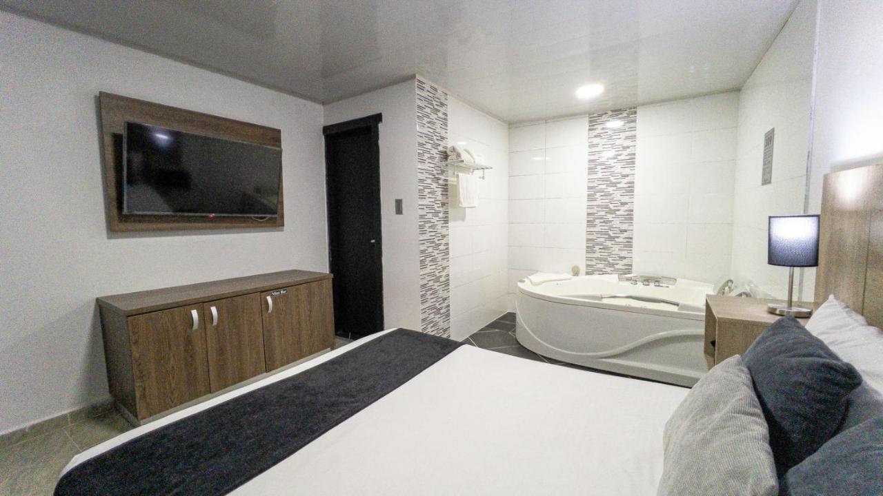 Hotel Velero San Antonio  Ngoại thất bức ảnh