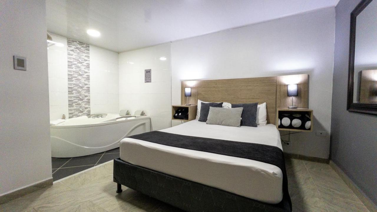 Hotel Velero San Antonio  Ngoại thất bức ảnh