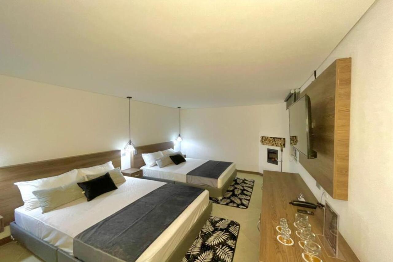 Hotel Velero San Antonio  Ngoại thất bức ảnh